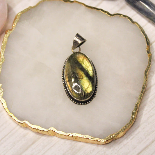 Labradorite Pendant